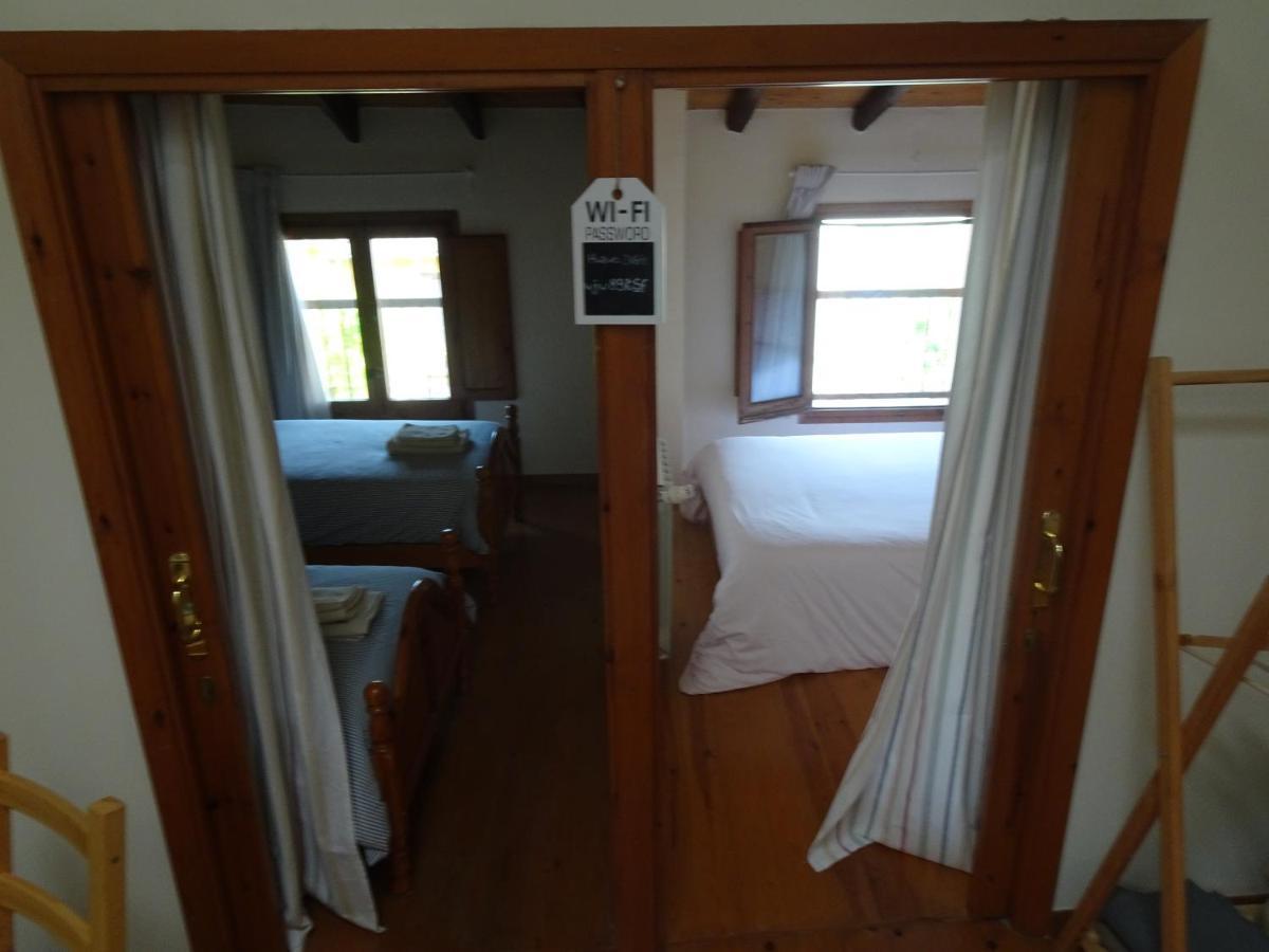 Les Magranes Bed & Breakfast Argelaguer Екстер'єр фото