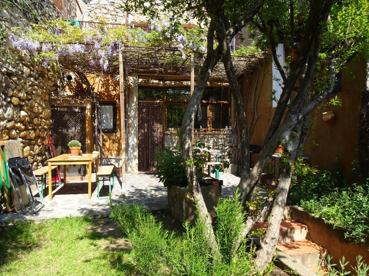 Les Magranes Bed & Breakfast Argelaguer Екстер'єр фото